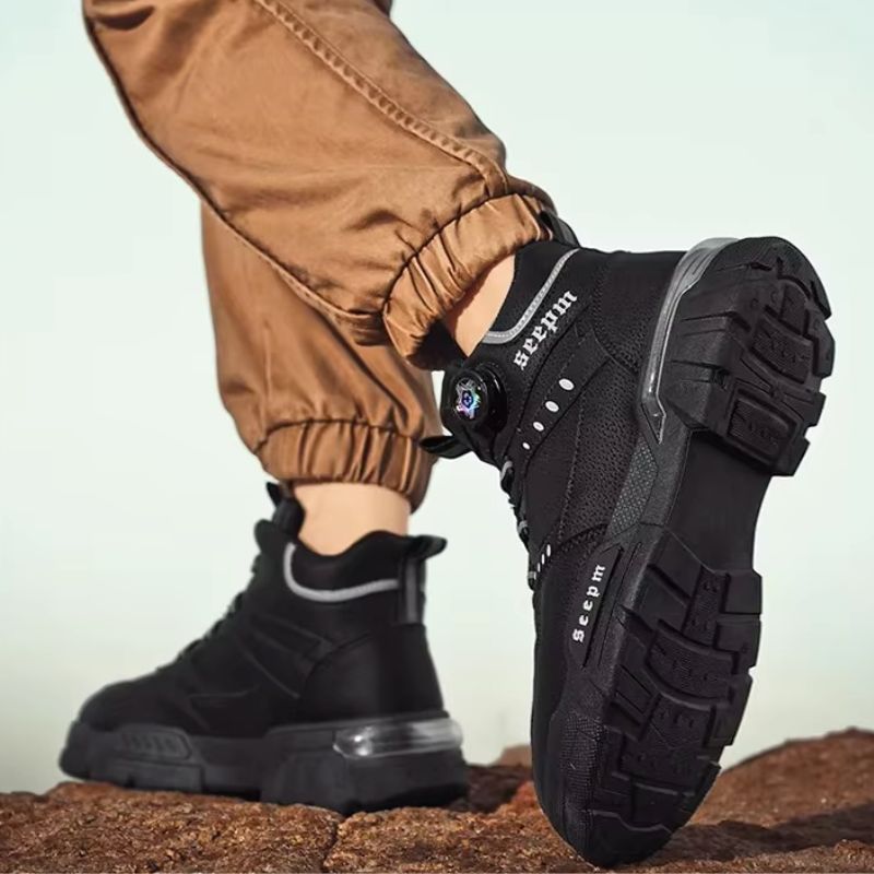 Kit Bota Tática Militar Terrain Masculina 100% Couro Legítimo + 3 BRINDES: Cinto, Relógio e Carteira